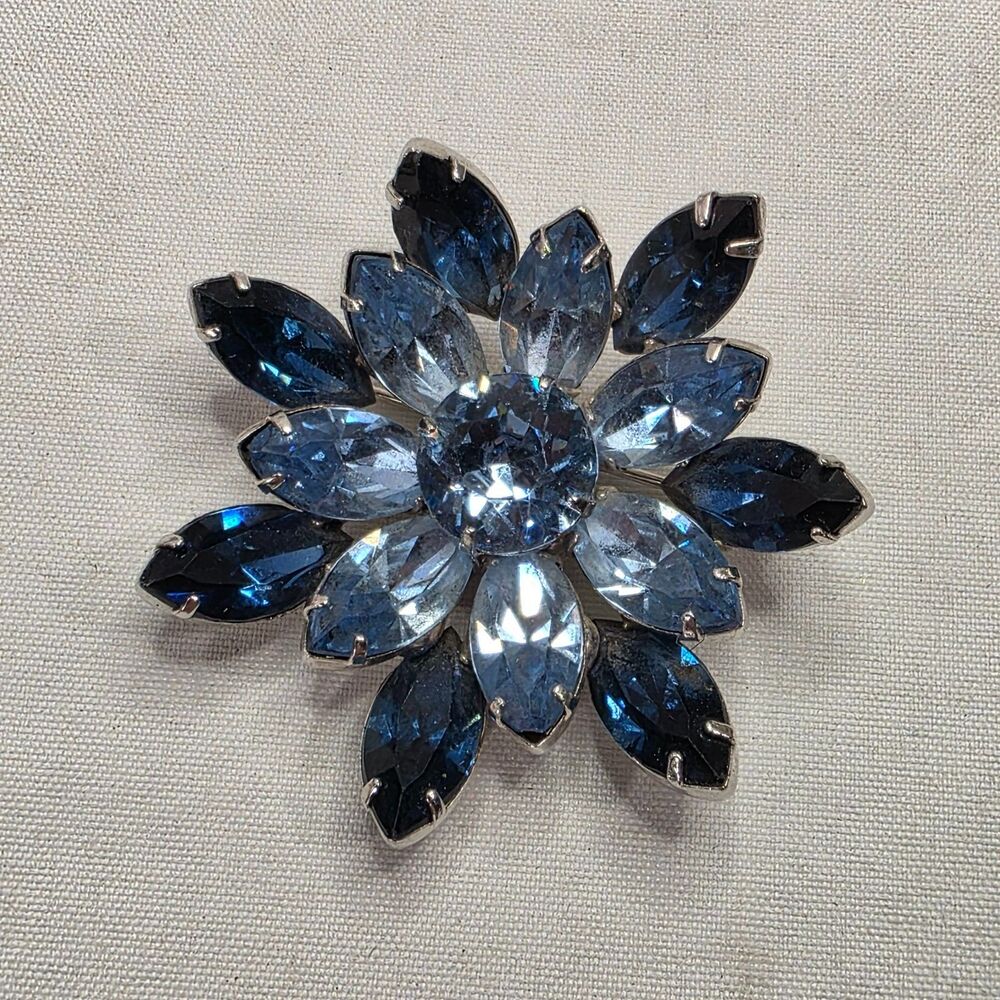 Vtg 1950s Kramer of New York Blue Rhinestone Layered Flower Brooch Pin Signed